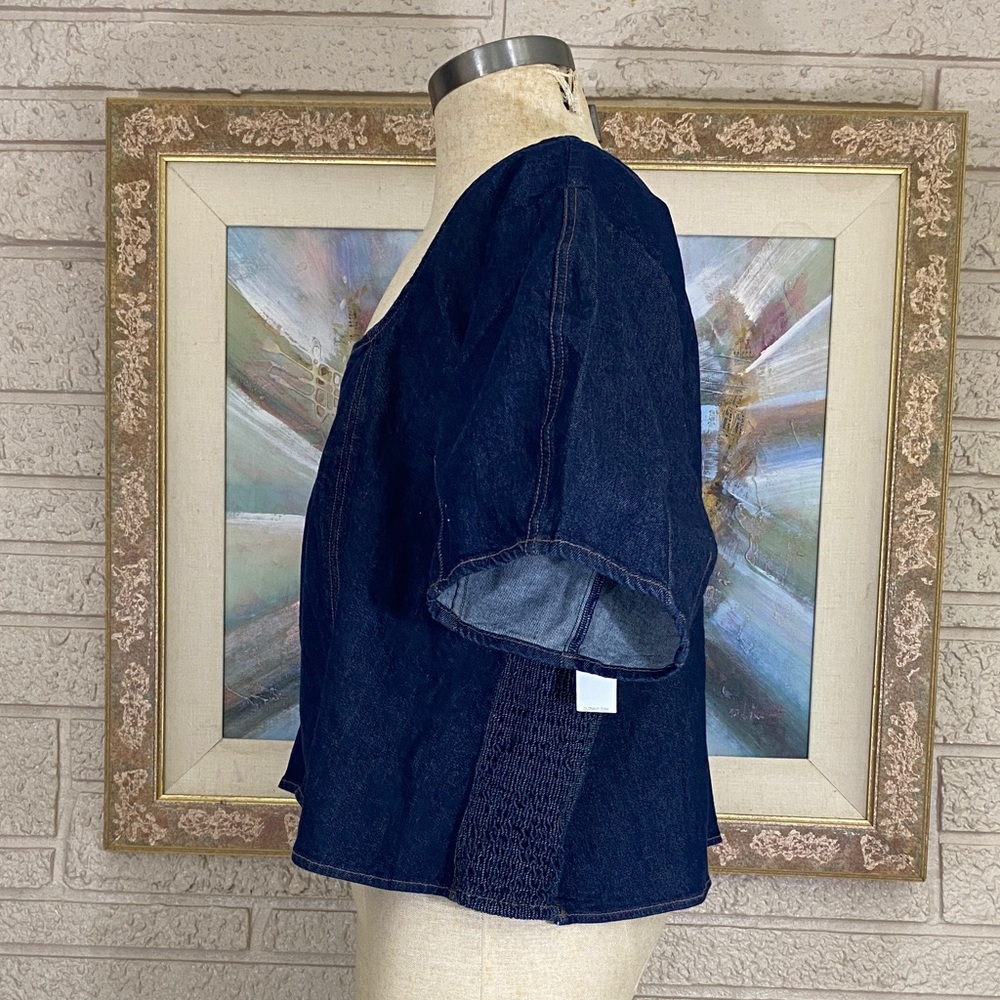 Old Navy Square Neckline Dark Denim Crop Top - Picture 4 of 10